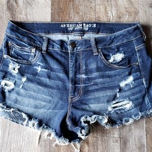 American Eagle Hi-Rise Festival Short